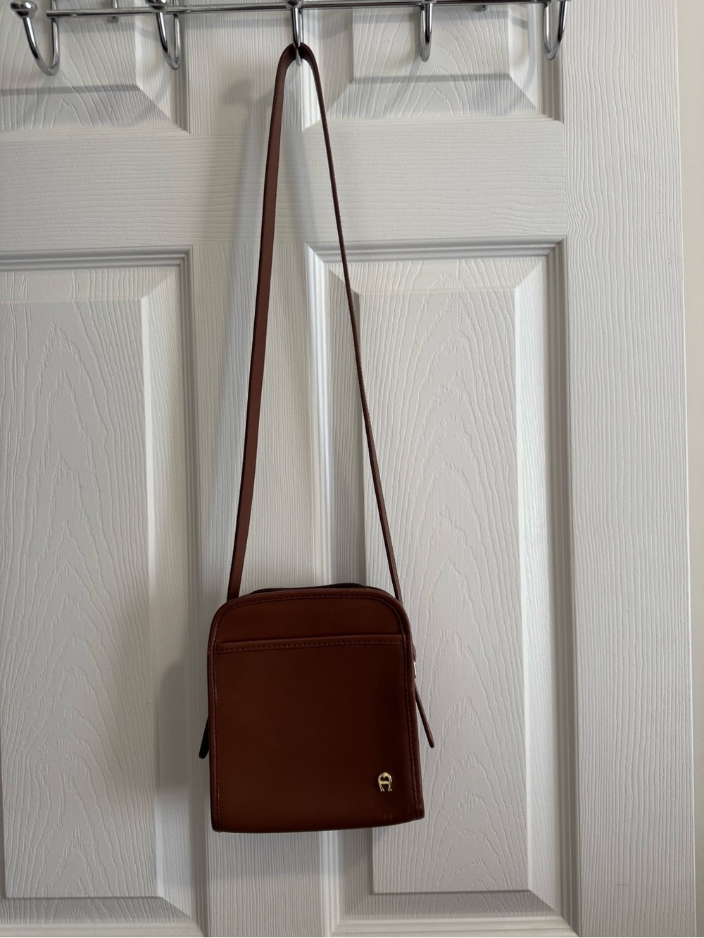 Vintage Aigner Crossbody!